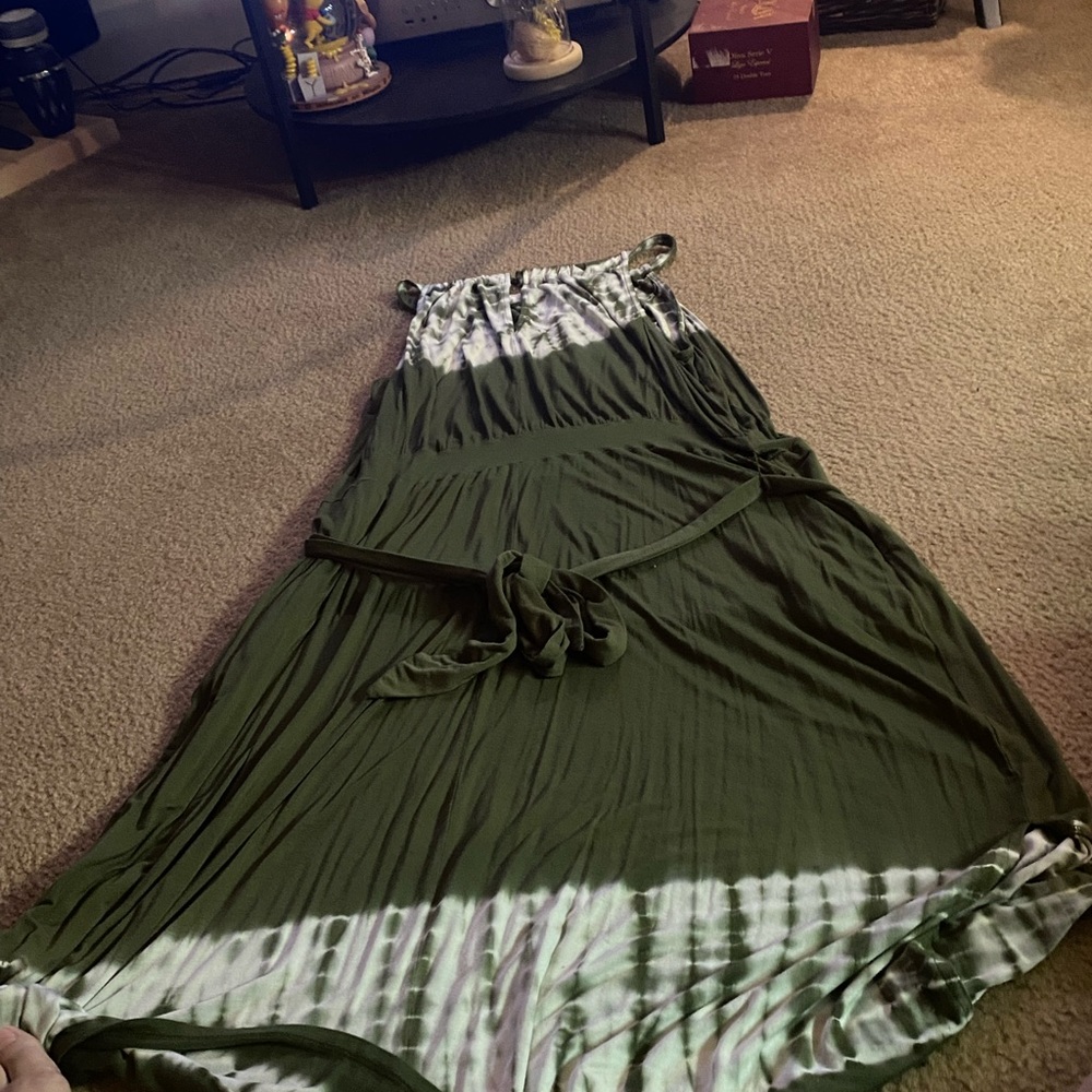 A green dress